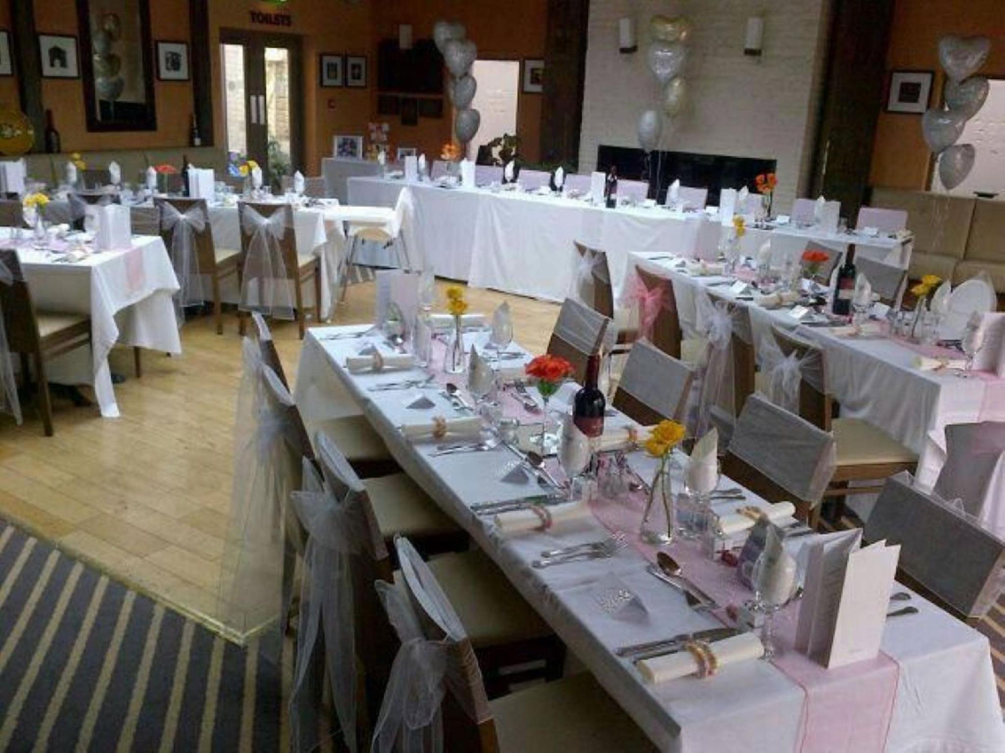 Waterford Lodge Hotel 14/18