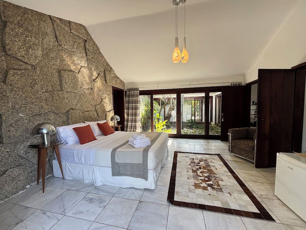 1 BEDROOM, PRESIDENTIAL, DOUBLE BED, GARDEN VIEW, BATHTUB