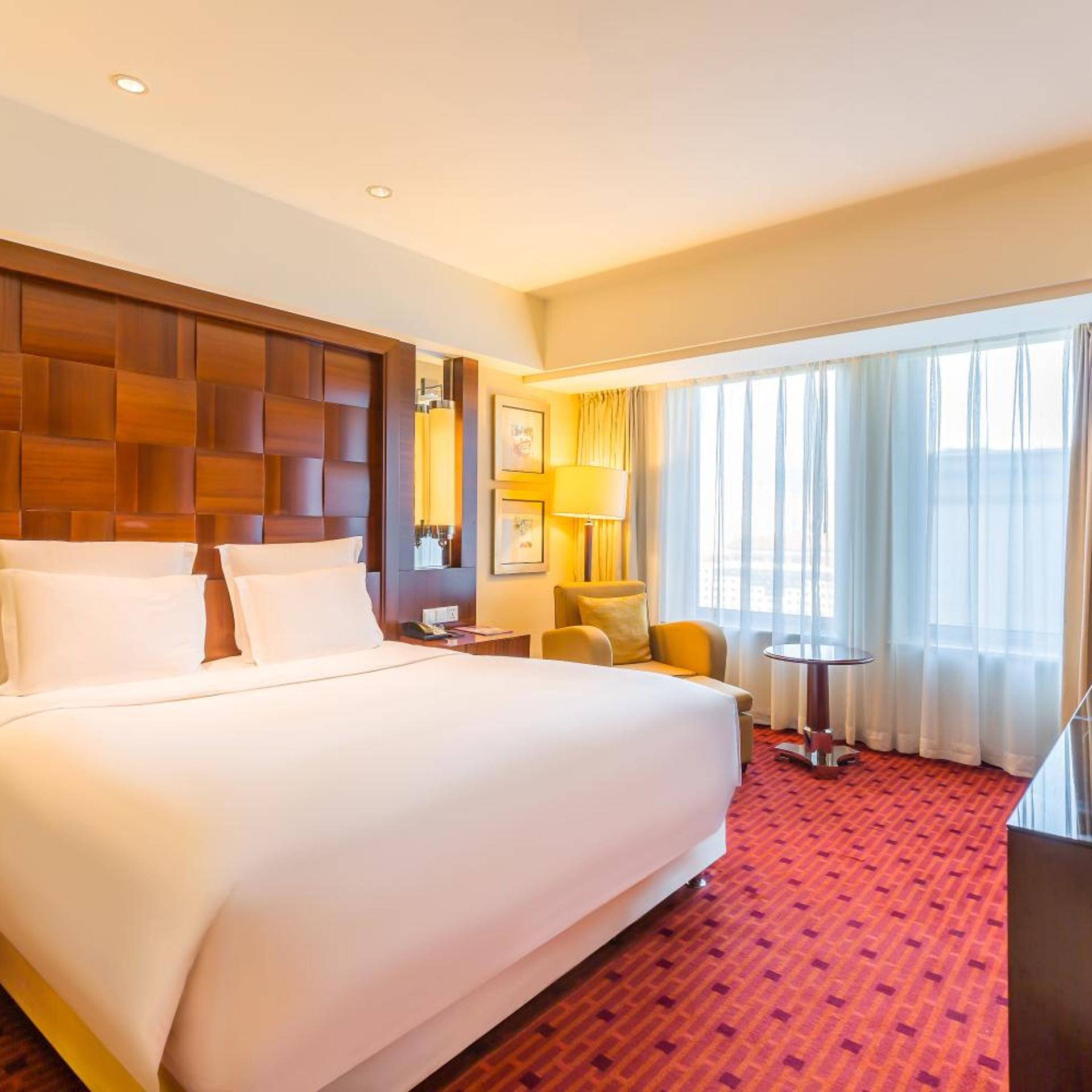 Deluxe, Suite