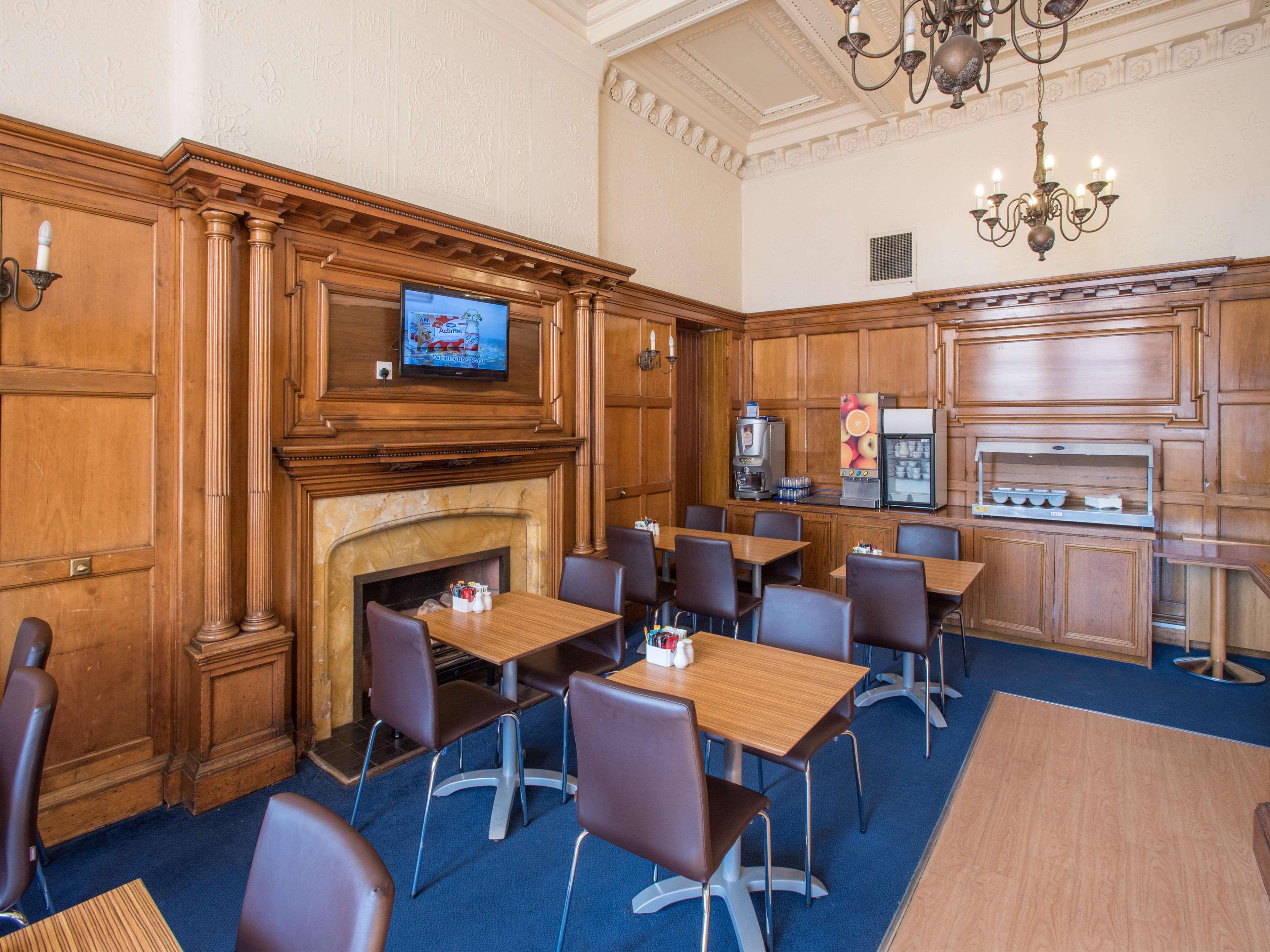 Travelodge Edinburgh Haymarket 33/37