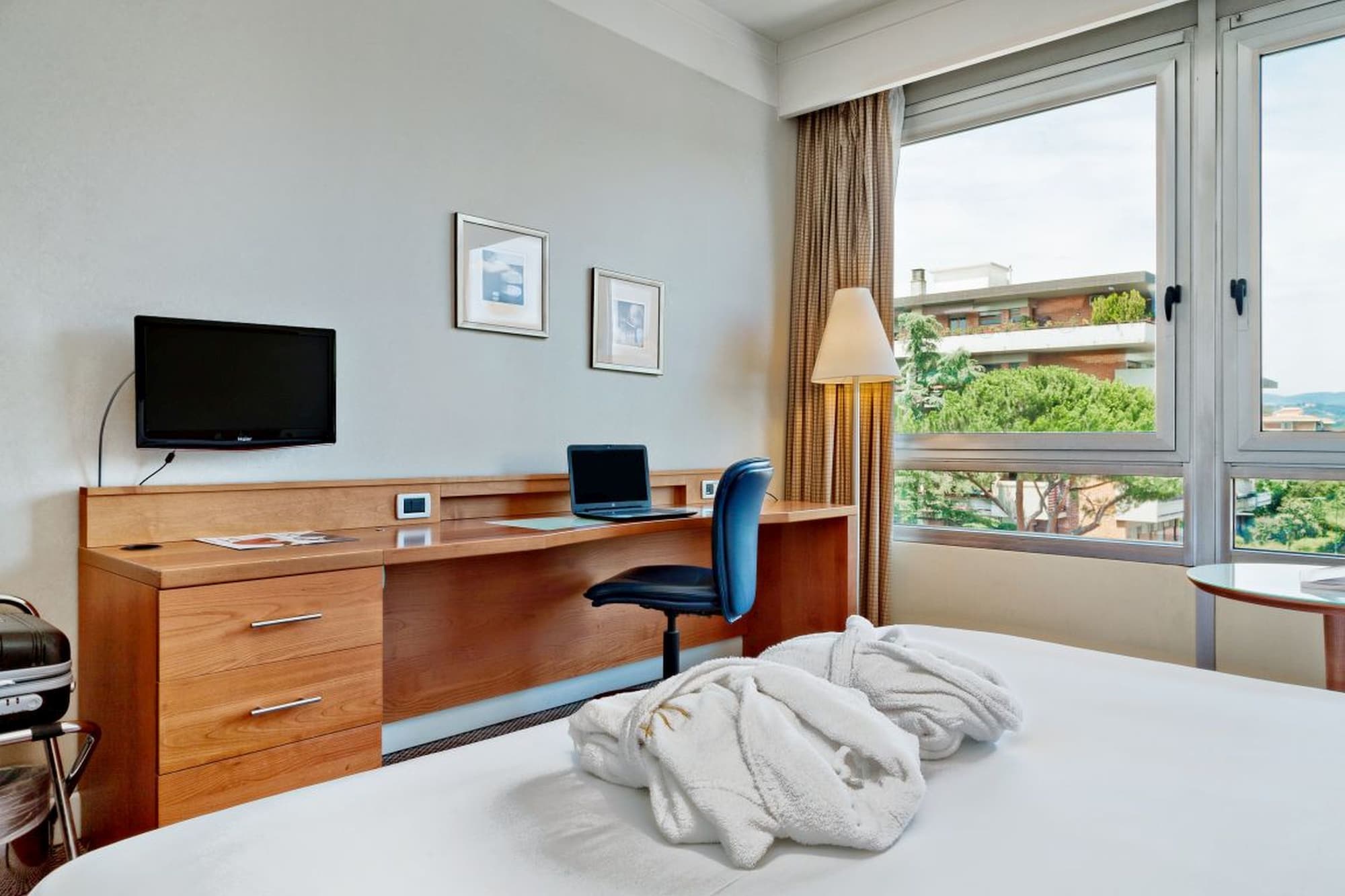 CLASSIC, DOUBLE BED