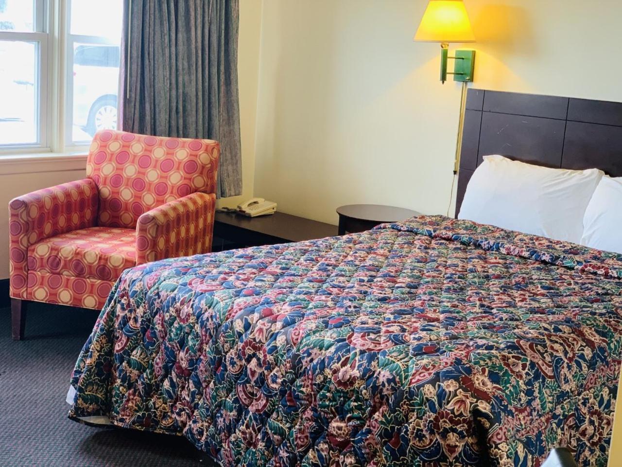 Express Inn 5/17
