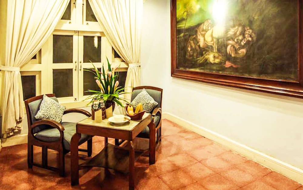 Hotel Tugu Blitar 54/67