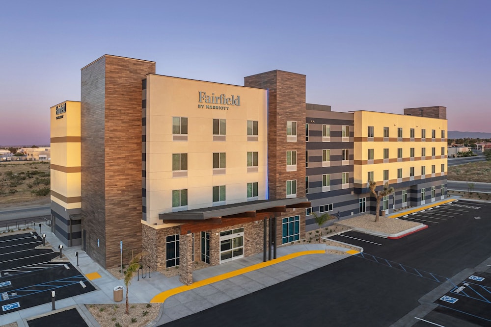 Fairfield Inn & Suites By Marriott Victorville 2/19