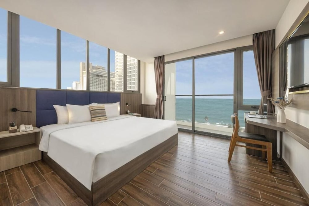 Atlantic Nha Trang Hotel 13/50