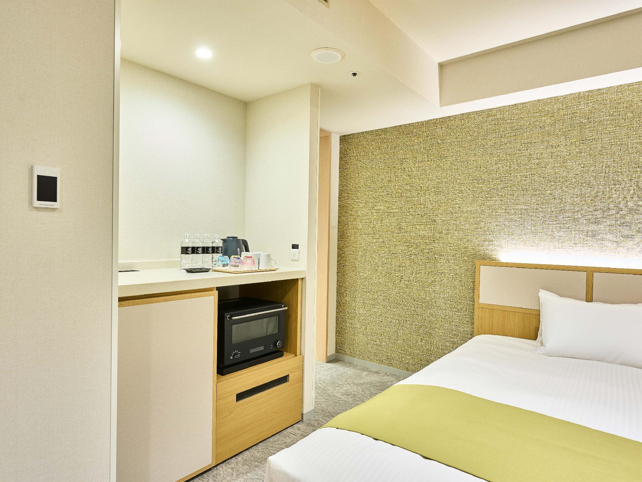 Semi Room, Family, 4 Semi Double Beds, Smoking