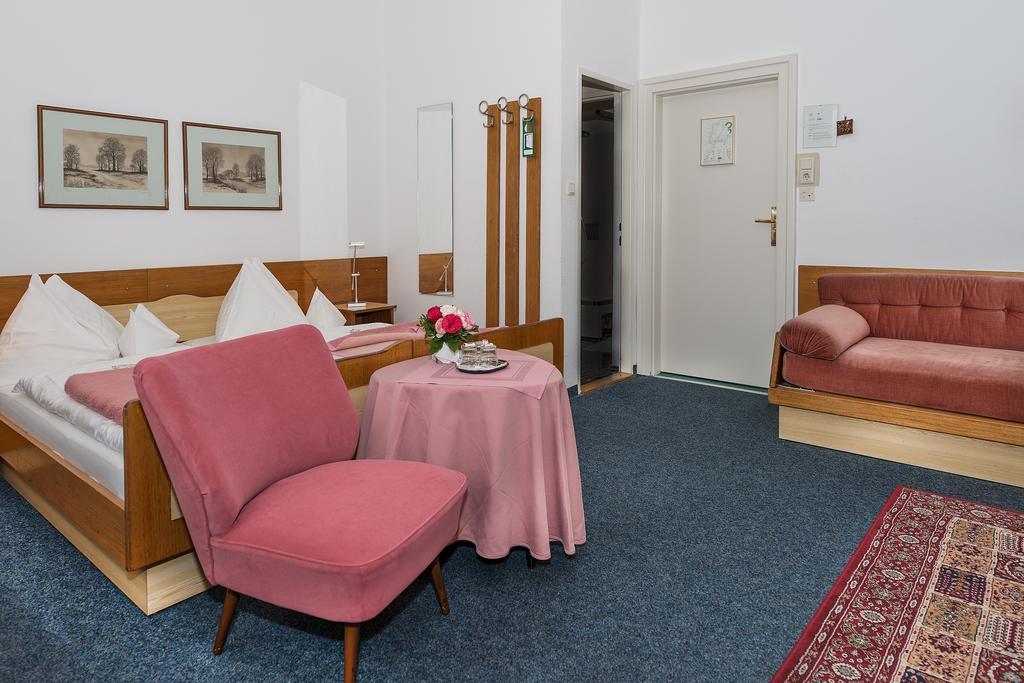 Pension Neuer Markt 58/66