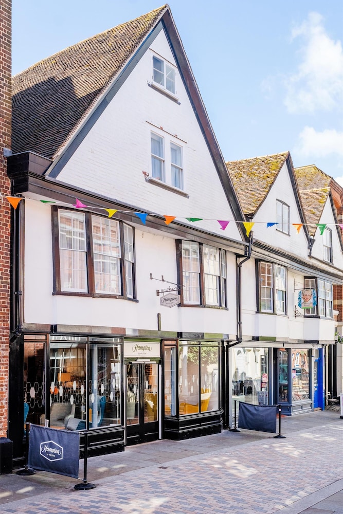 Hampton by Hilton Canterbury 58/61