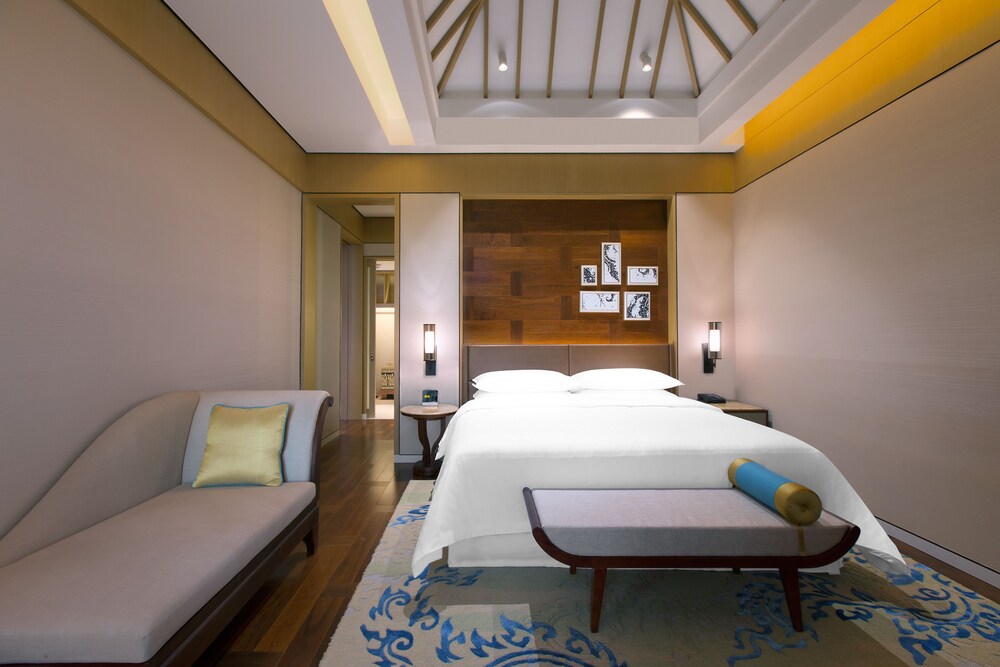 Sheraton Grand Xishuangbanna Hotel 12/74