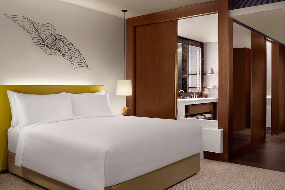 The Ritz-Carlton, Melbourne 5/48
