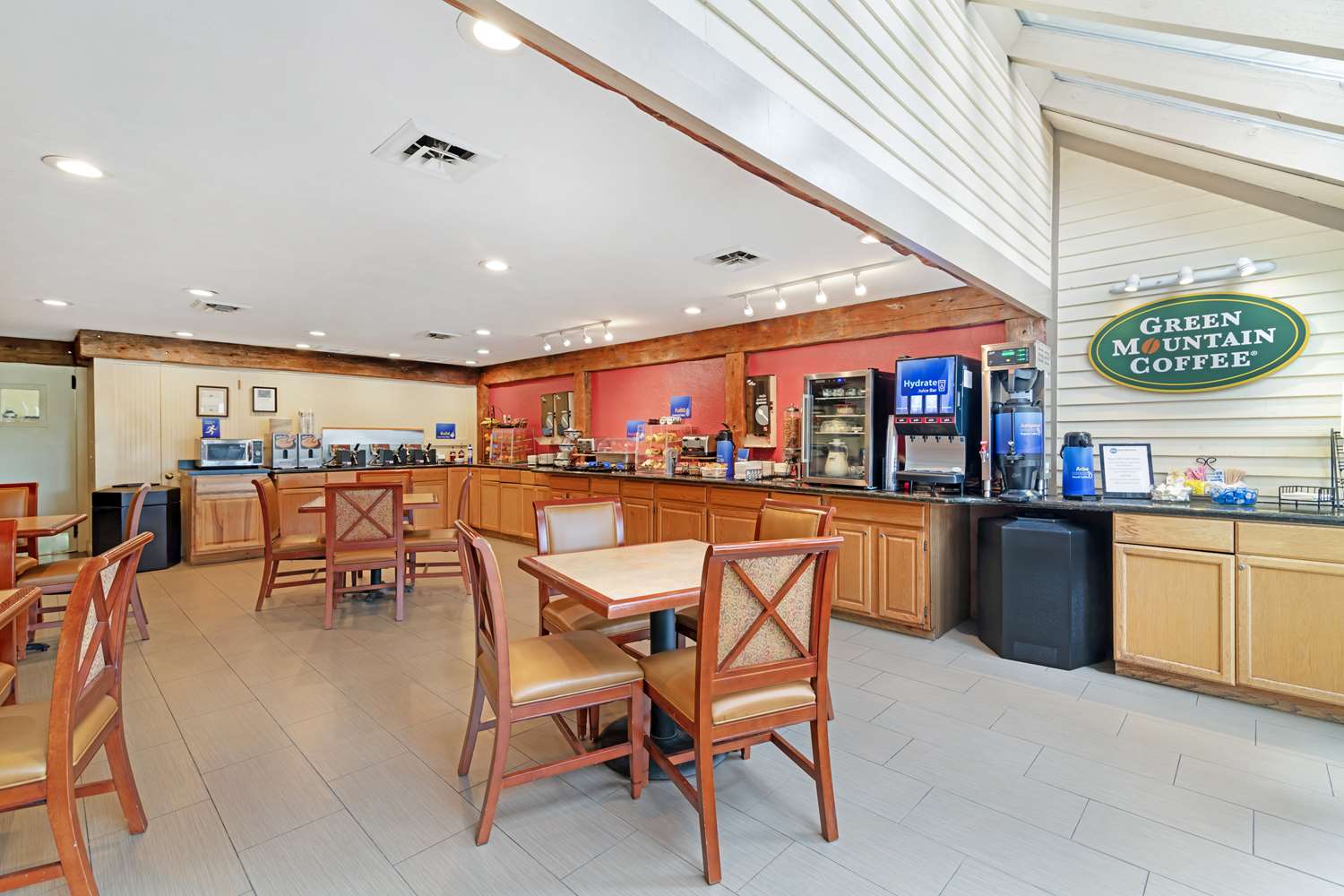 Best Western Inn & Suites Rutland-Killington 37/48