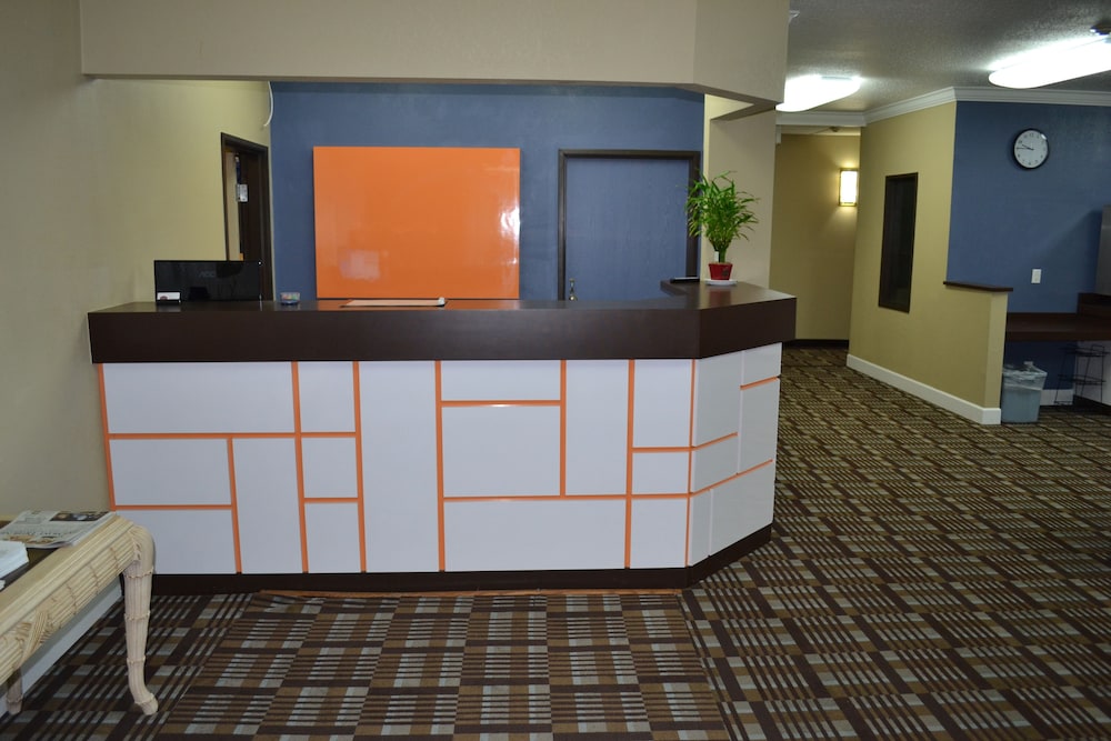 Countryside Inn Suites Fremont 3/45