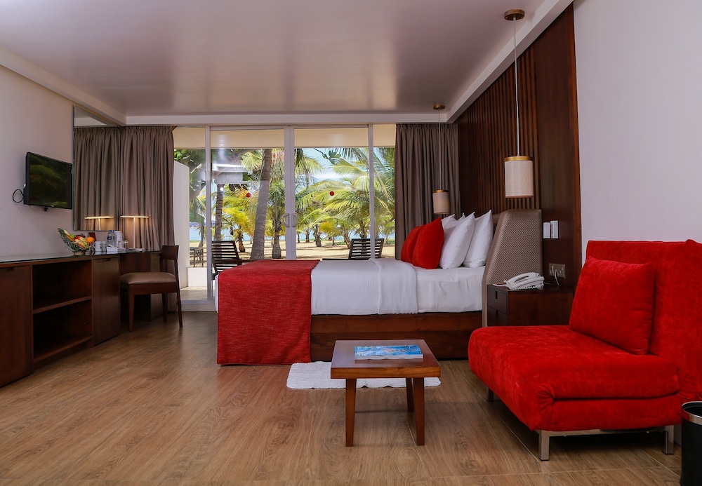 Pegasus Reef Hotel 52/75