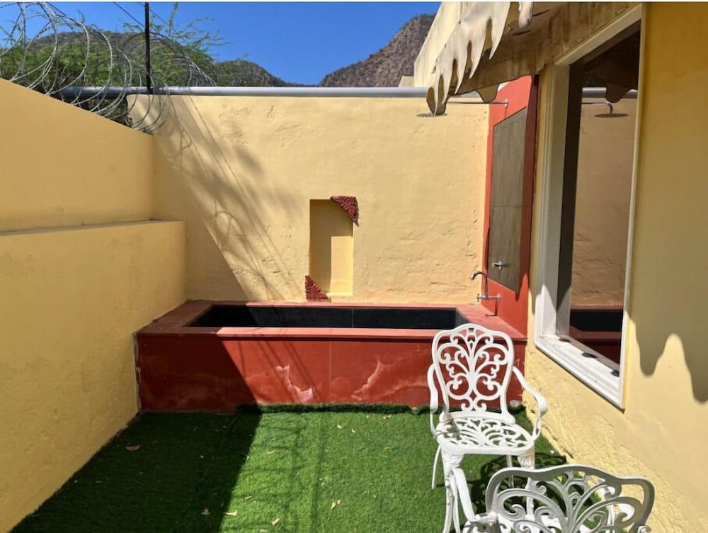 Ratan Villas Sariska 22/50