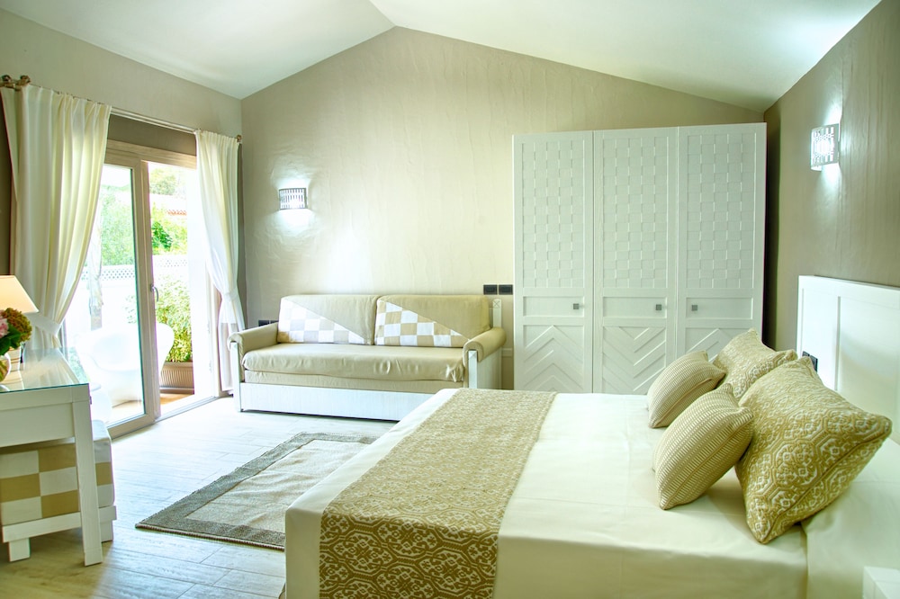 Eliantos Hotel 13/62