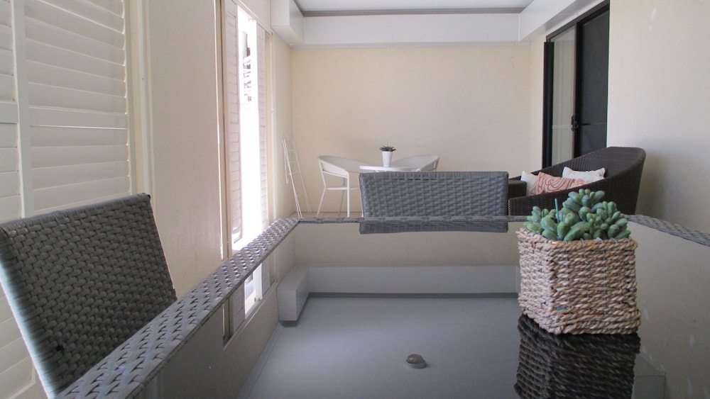 EDGE APARTMENTS CAIRNS 27/75
