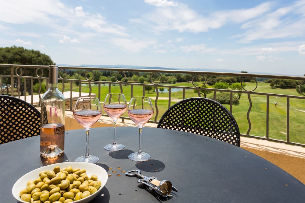 Madame Vacances Residence Provence Country Club 48/50