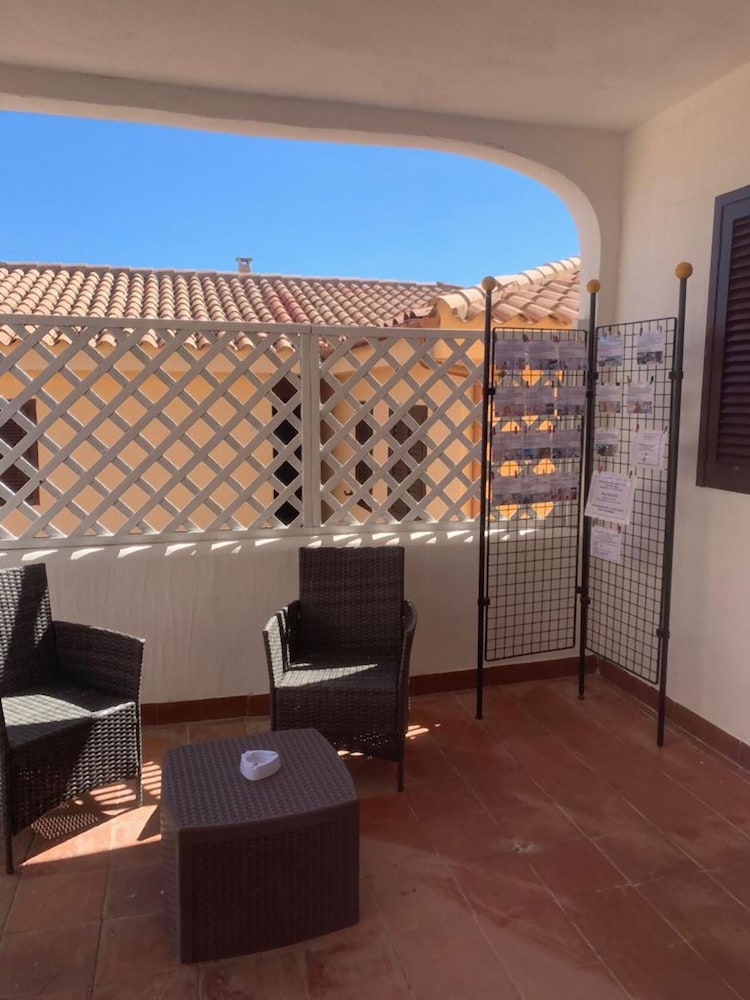 BAIA DE BAHAS - APARTMENTS AND RESORT 32/34