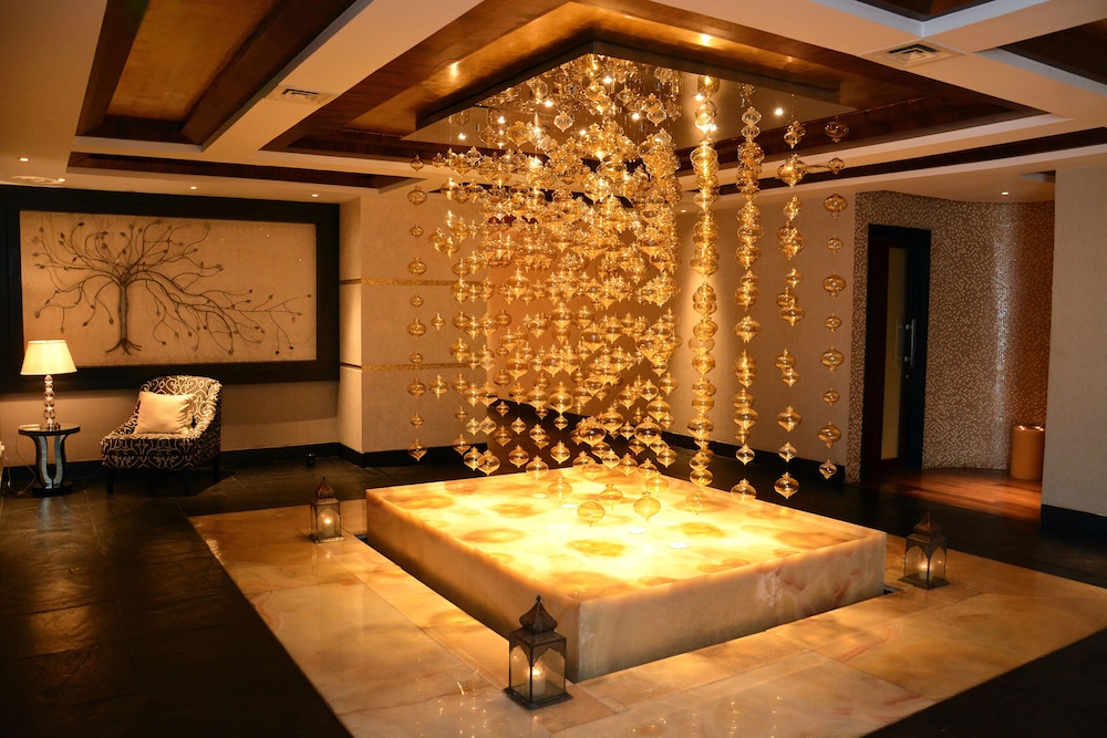 Sofitel Mumbai BKC 37/77