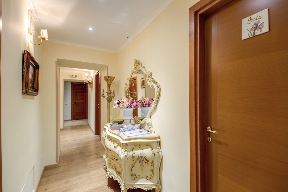 La Reggia Dei Principi 35/56