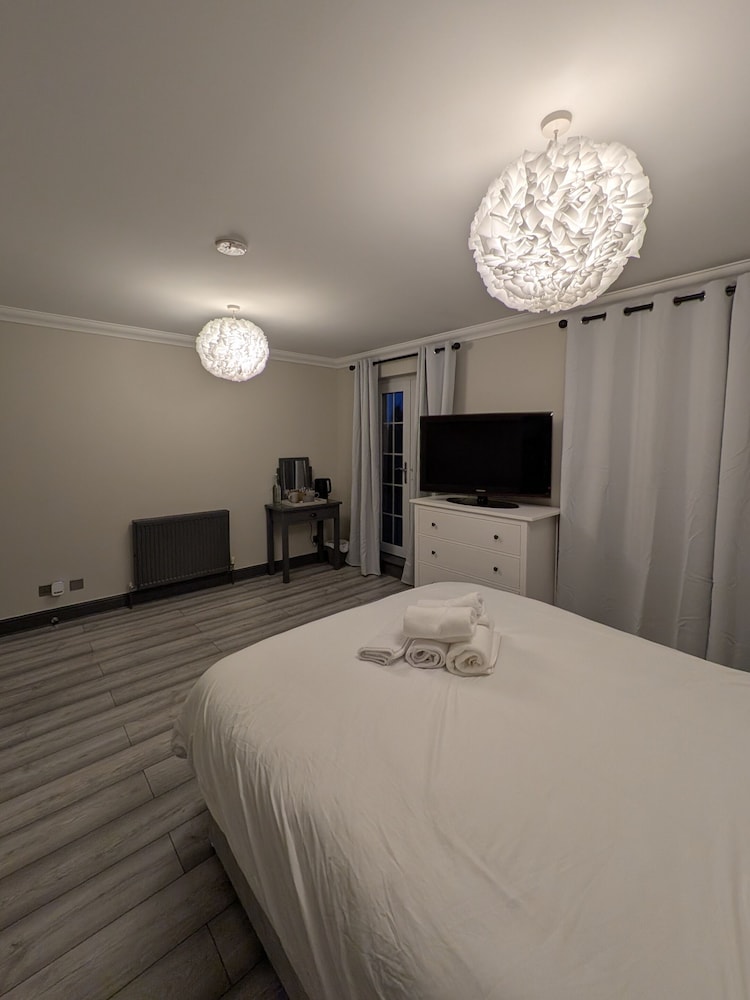 Inverness City Rooms 21/43