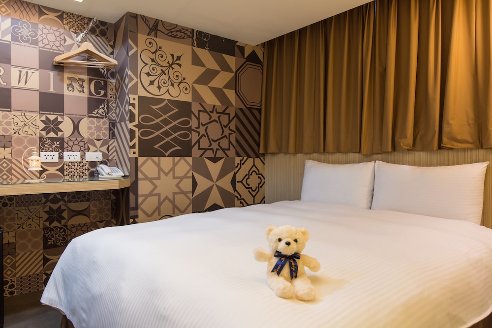 MORWING HOTEL - CULTURE VOGUE 24/65