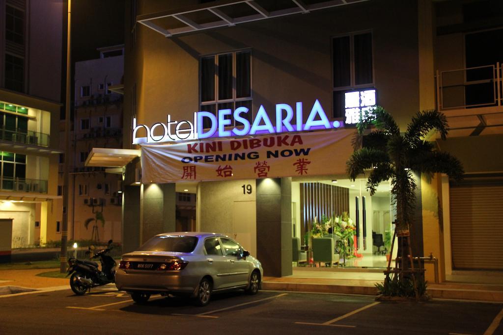 Hotel Desaria 4/32