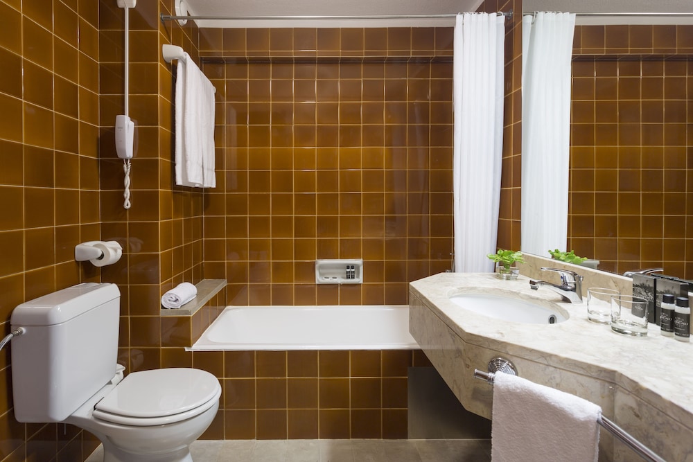 Dom Goncalo Hotel And Spa 16/75