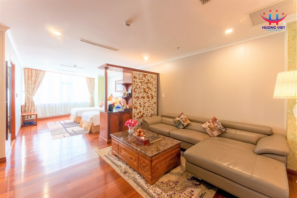 Huong Viet Hotel 84/99