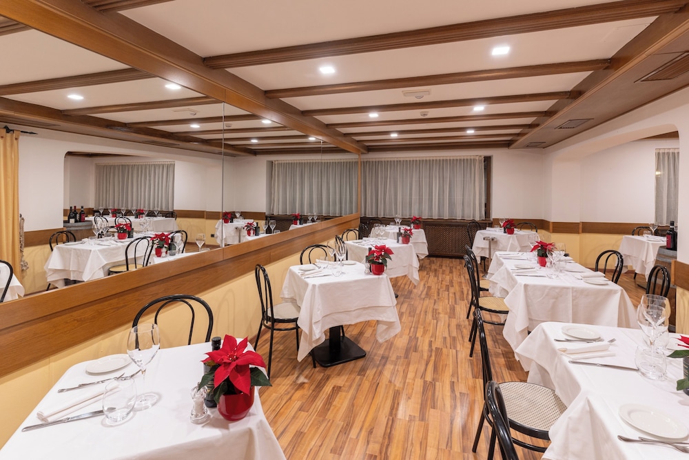 Hotel Miramonti Corvara 40/48