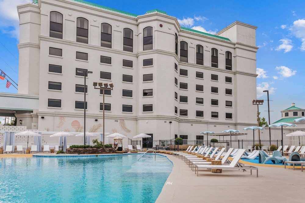 Mulberry, a Wyndham Hotel 2/46