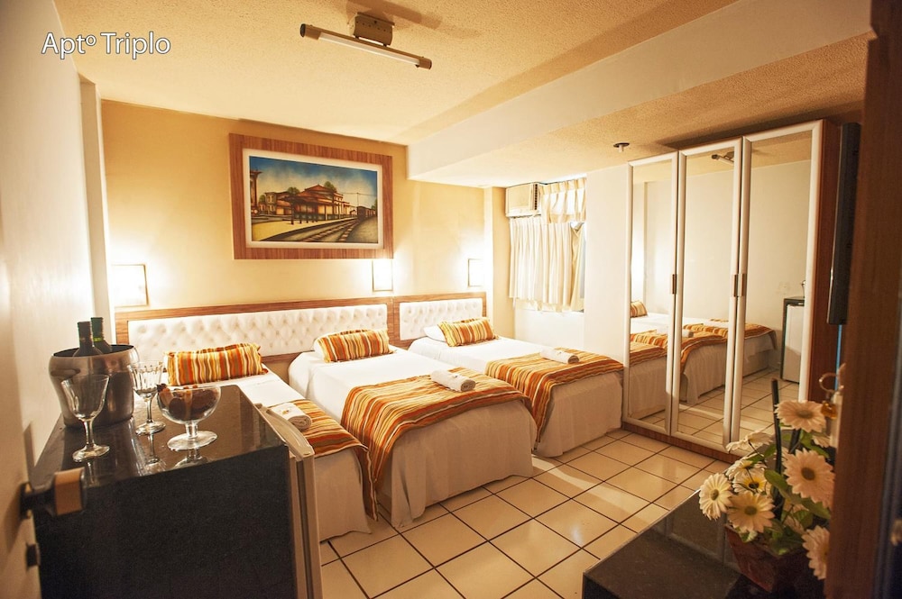 LAGUNA PRAIA HOTEL 11/42
