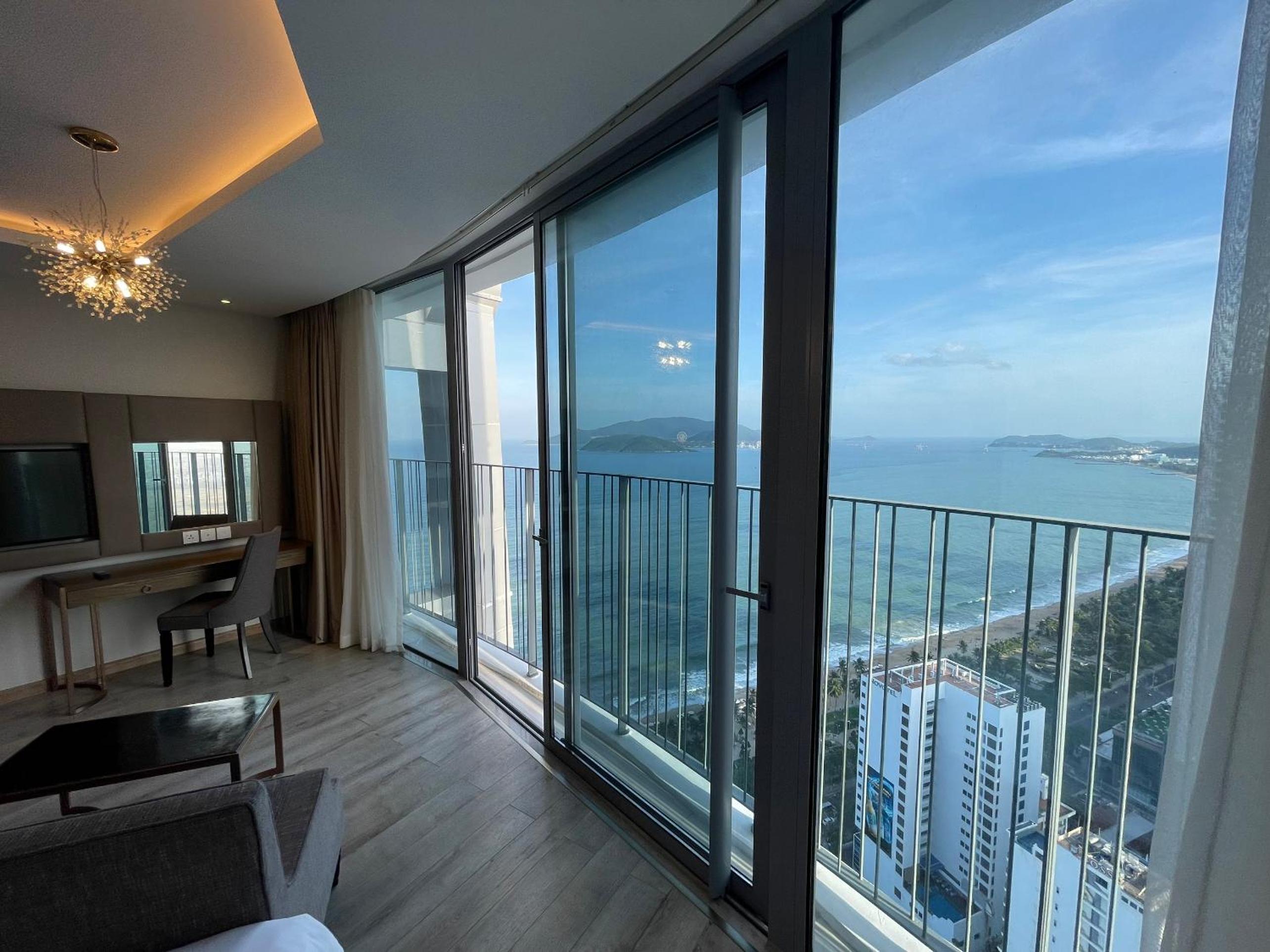 PANORAMA Nha Trang by HLG 18/42