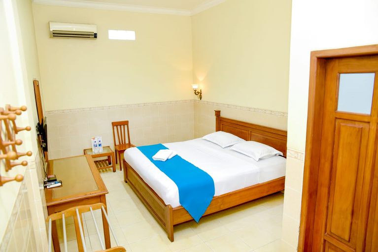 Hotel Pemalang 7/11