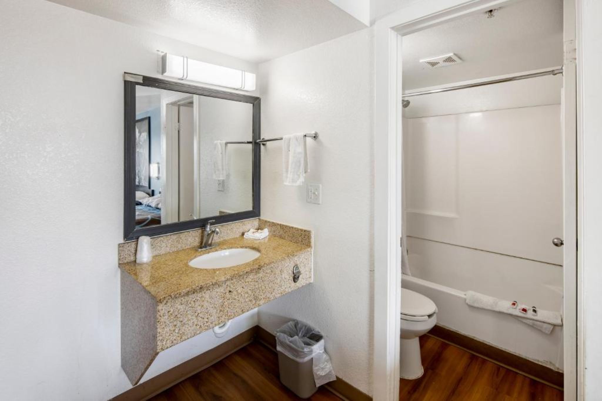 Super 8 by Wyndham Phoenix West 18/18