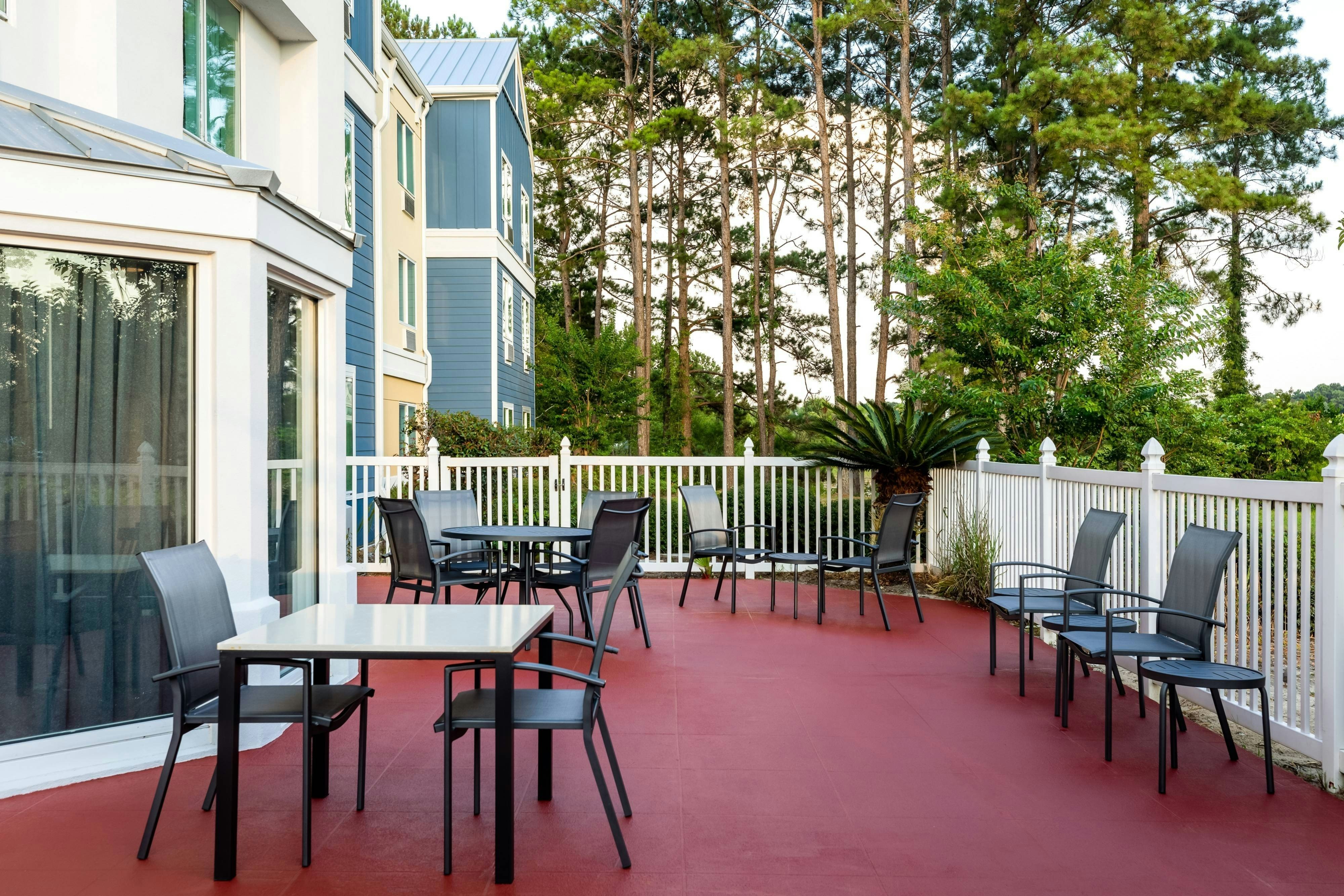 Fairfield Inn & Suites Savannah Airport 32/49