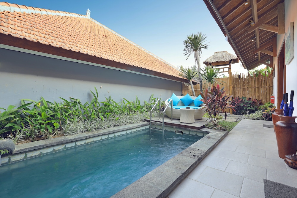 Batu Agung Villas 17/33