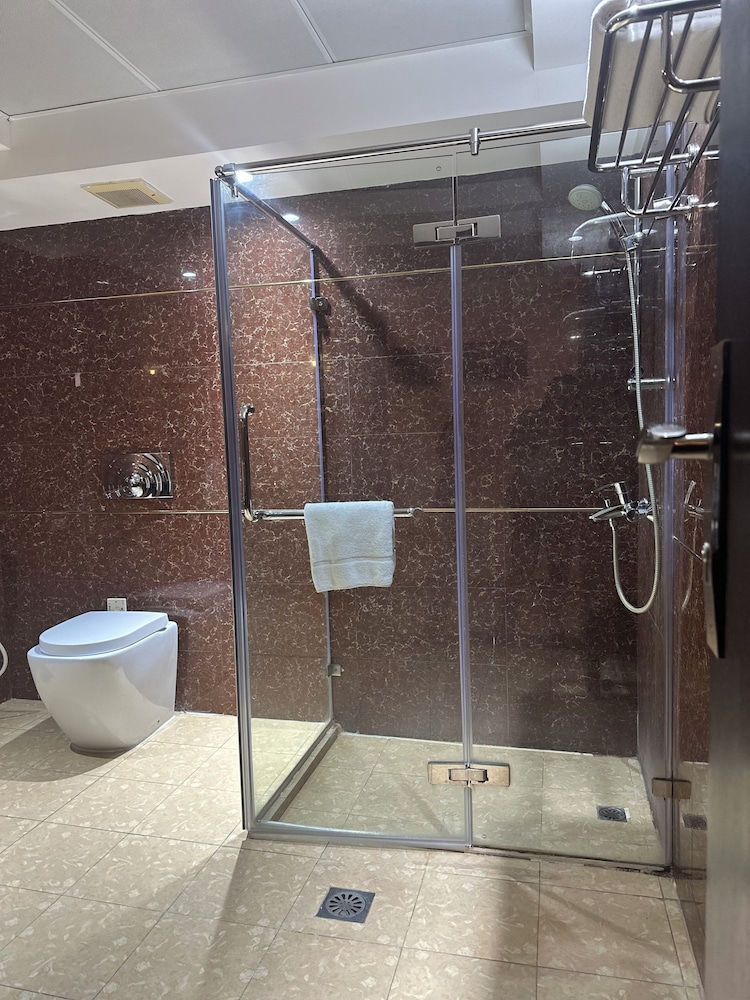 Caesar Hotel Oman 43/43