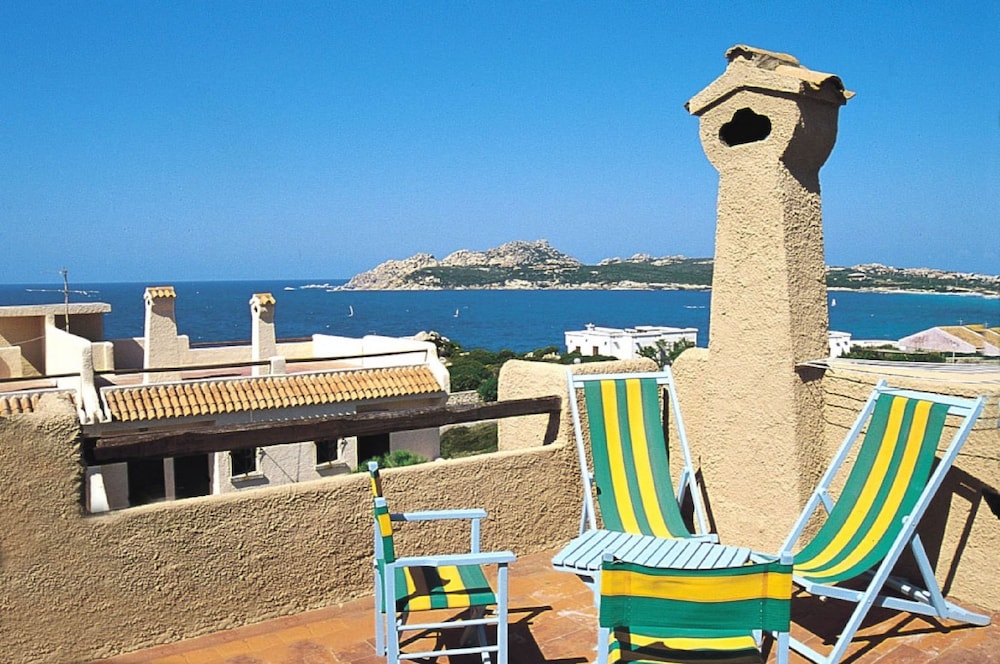 Residence Baia Santa Reparata 24/40