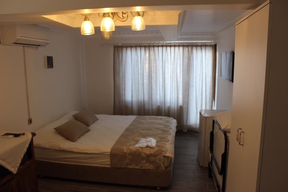 Silenos Boutique Hotel 11/44