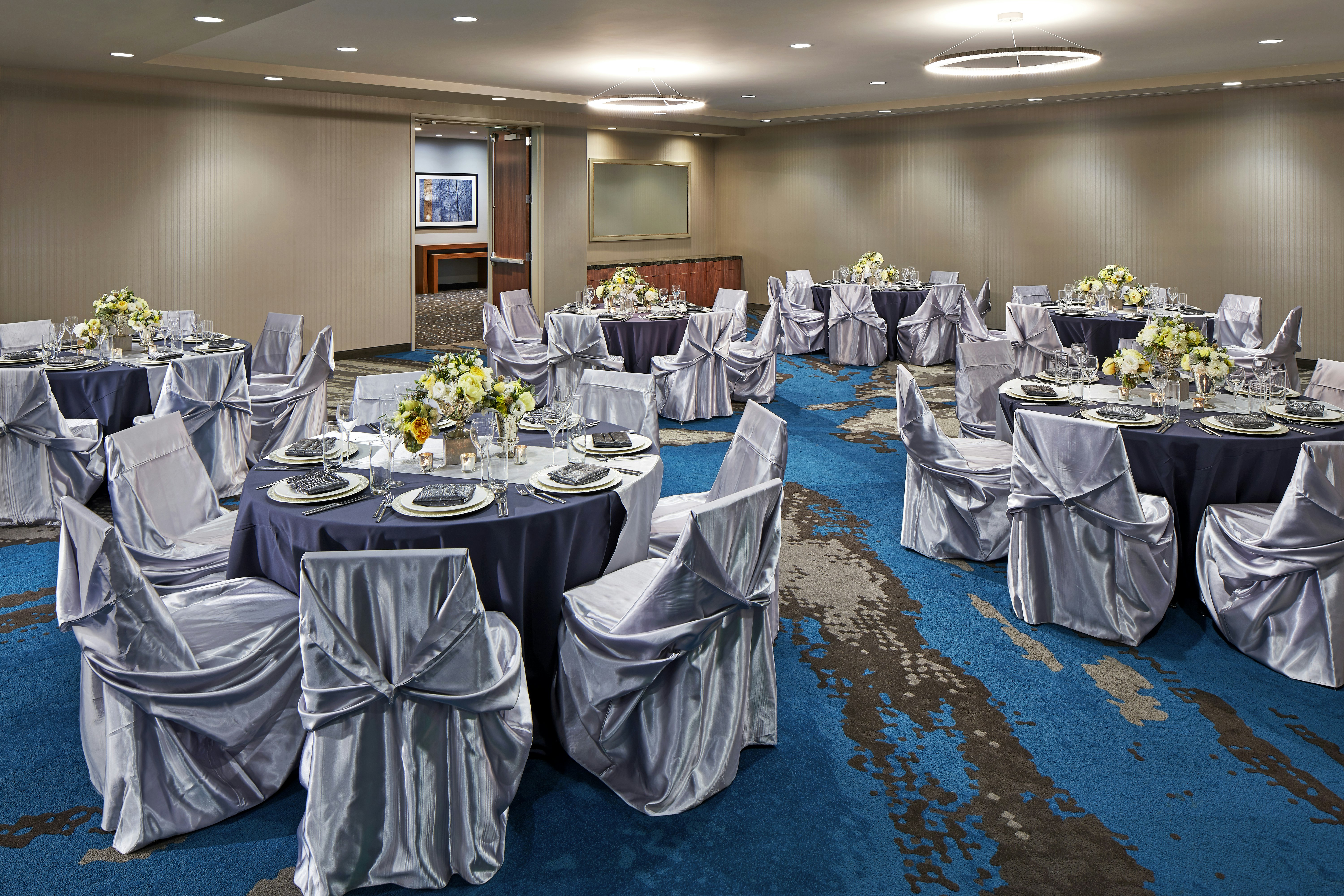 Hilton Garden Inn San Diego Downtown Bayside 67/74