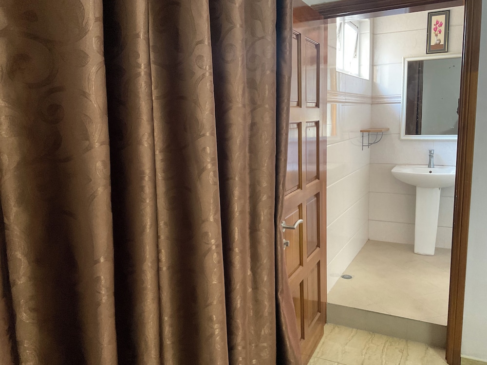 Blue Bay Holiday Resort 50/50