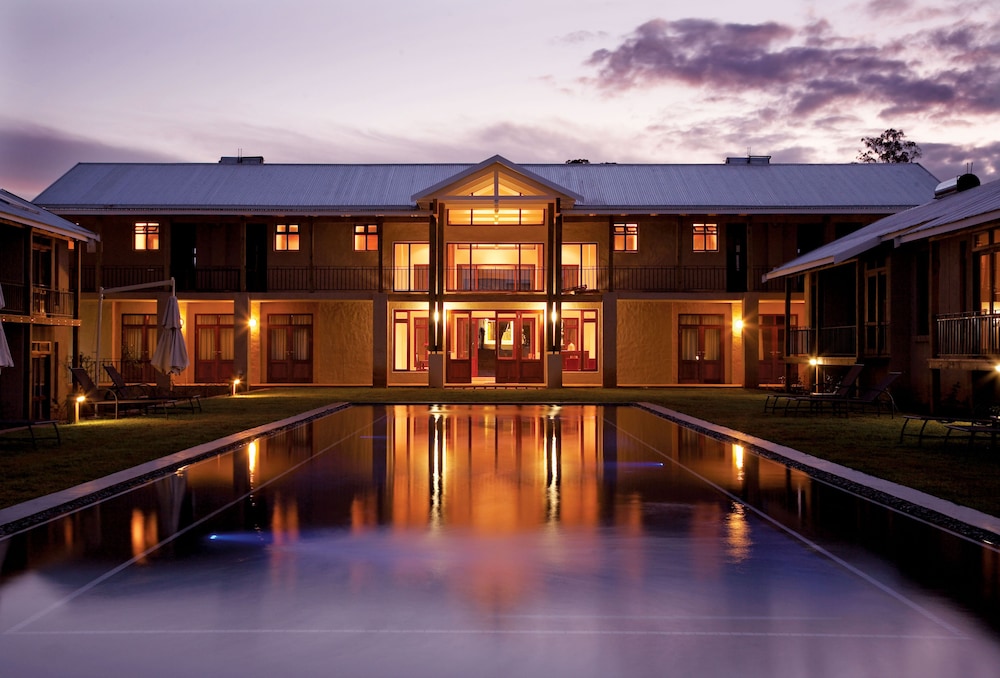 Casterbridge Hollow Boutique Hotel 2/52