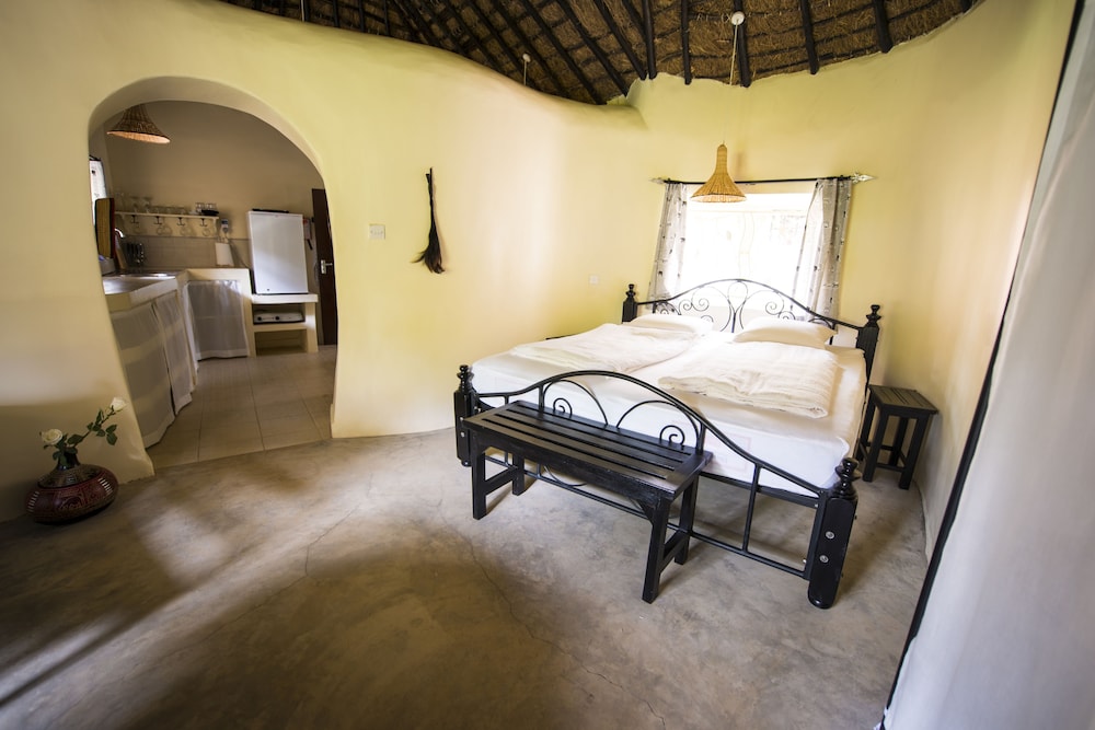 Nyati Hill Cottages 6/33