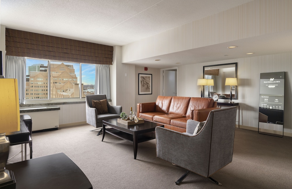 The Stamford Hotel 20/30