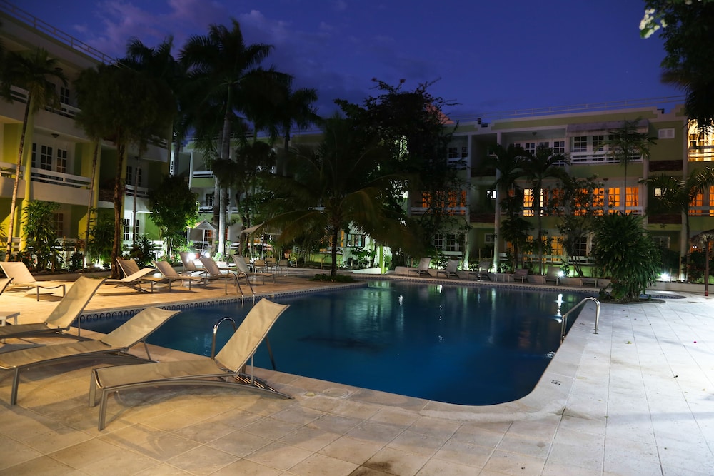 Terra Linda Resort 44/50