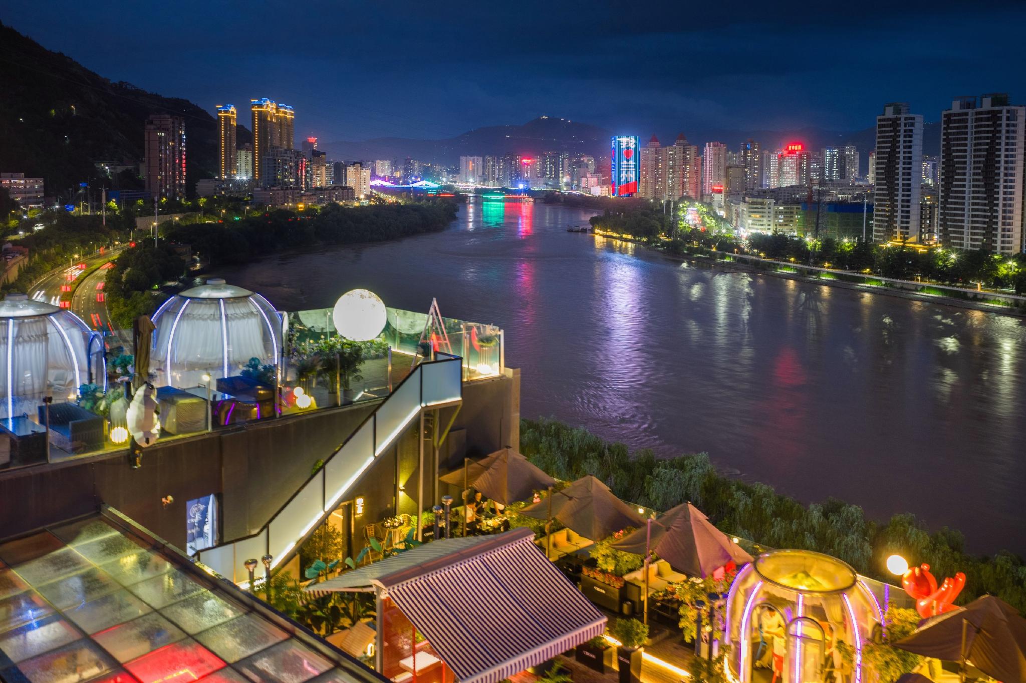 Atour Hotel (Qilihe Bridge, Lanzhou High Speed Railway Station) 43/45