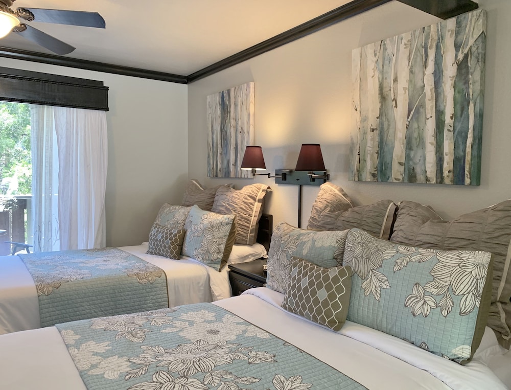 North Shore Inn 24/70