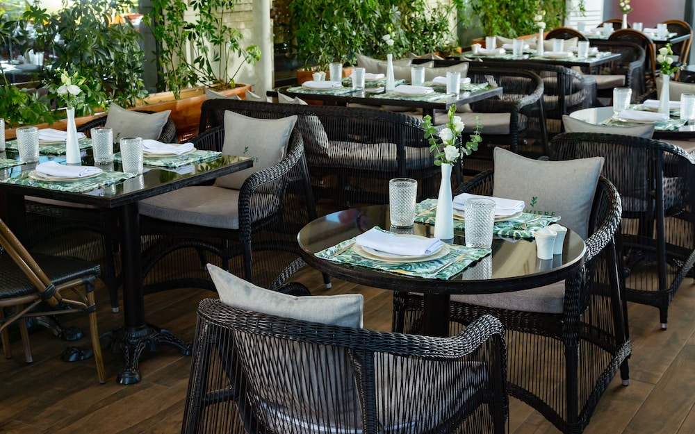 Mercure Tashkent 35/43