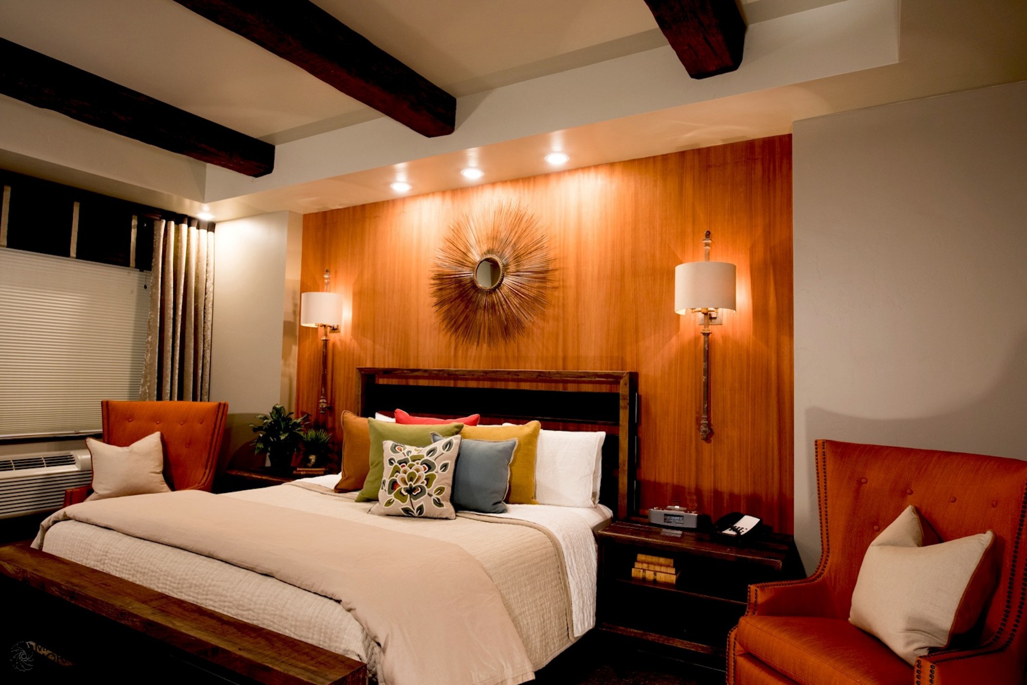 Desert Rose Resort & Cabins 4/25
